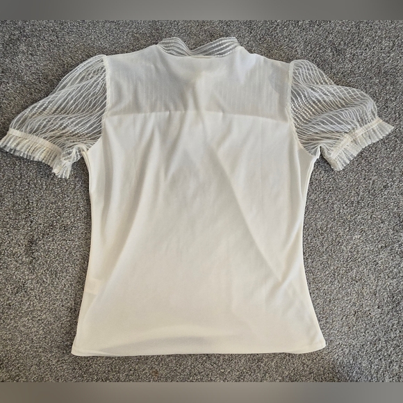 Sweet Wanderer Lightweight Sheer Sleeve Front Ribbon Tie Size Large Top - Picture 7 of 7